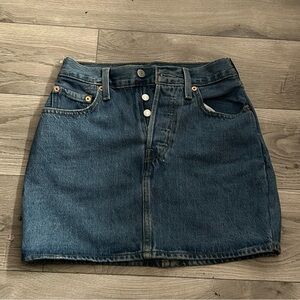Levi’s Denim skirt